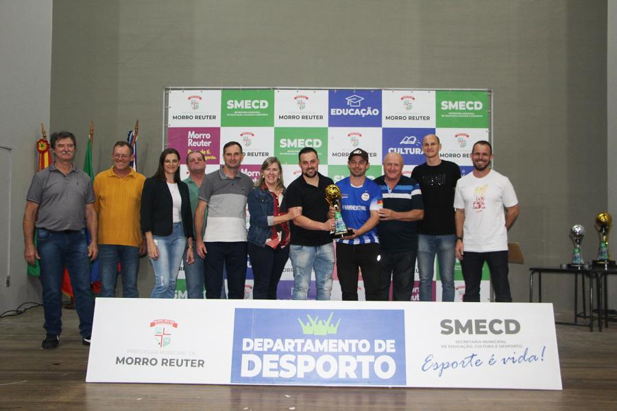Bola Fora / Frankenthal conquistou o troféu Disciplina