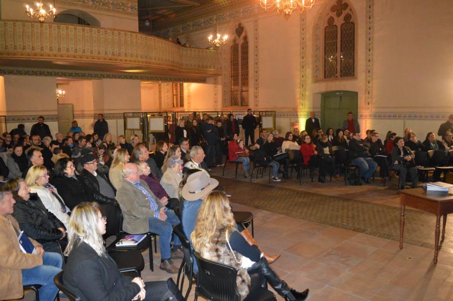 Bom público prestigiou o lançamento