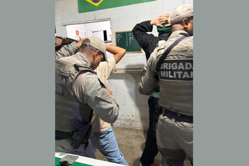 Brigada Militar realiza Operação Convivência Segura em Dois Irmãos