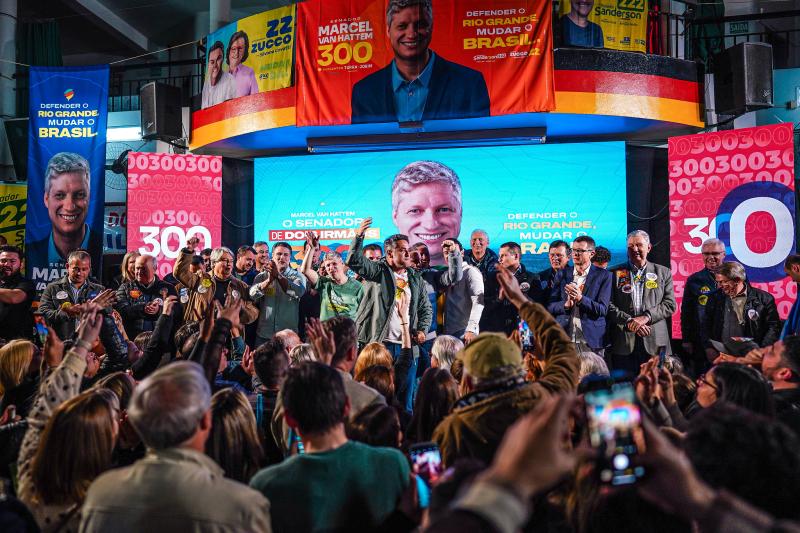Candidatura de Marcel van Hattem ao Senado tem lançamento em Dois Irmãos