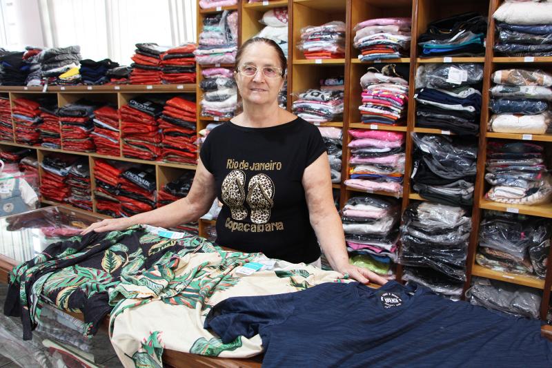 Clarinha destaca grande procura por peças plus size