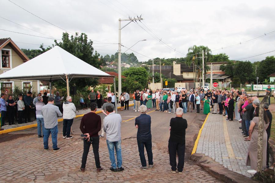 Comunidade prestigiou a solenidade