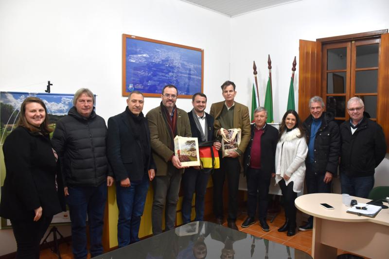 Cristiane, Miguel, Tavares, Rafael, Jerri, Marc, Agnelo, Elisandra, Ricardo e João Luiz (Fotos: Divulgação / PMDI)