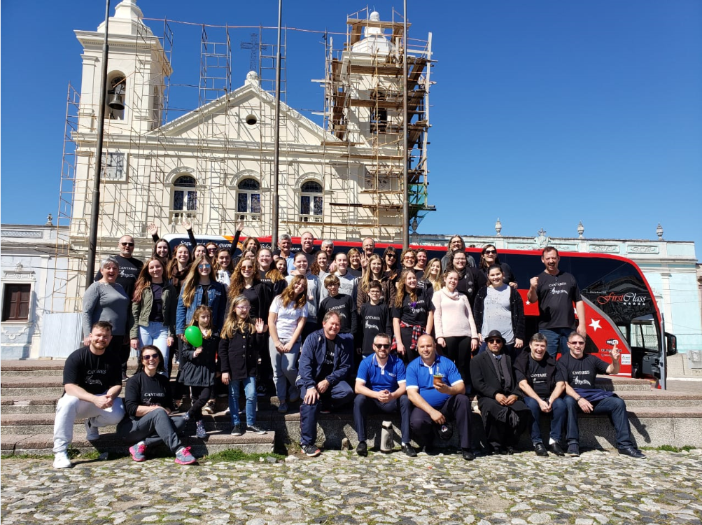 Coros Infanto Juvenil e Adulto do Coral Cantares, de Dois Irmãos, participaram do 1º Encontro de Coros de Jaguarão, o “Jaguar in coros”, no fim de semana