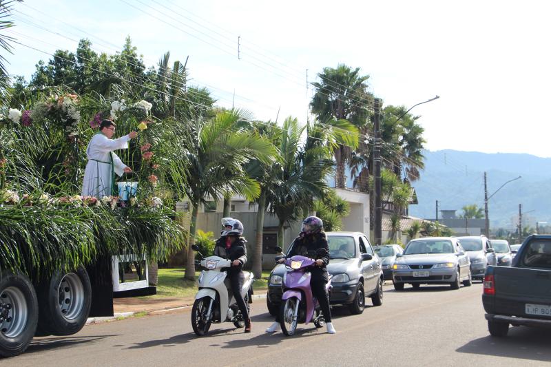 Bênção aconteceu no domingo