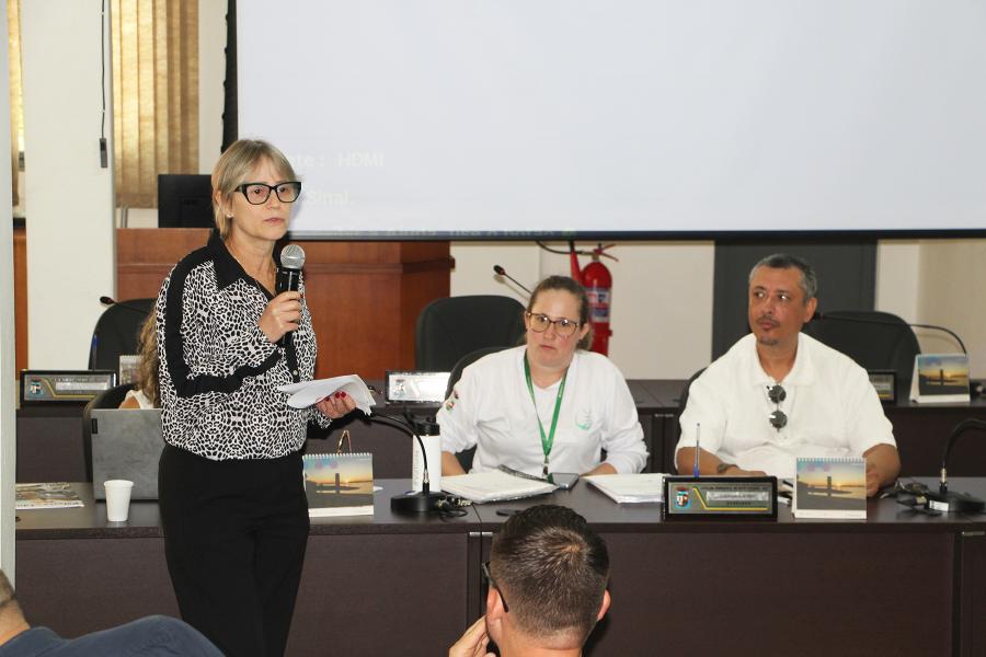 Diretora administrativa, Mareli falou em nome da superintendência do Hospital Ana Nery