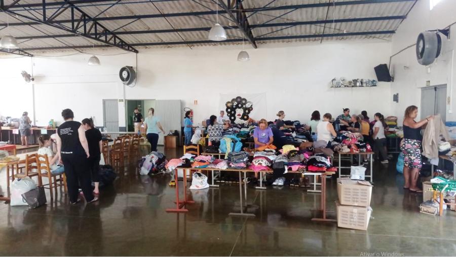 Doações entregues na Associação de Moradores do Travessão