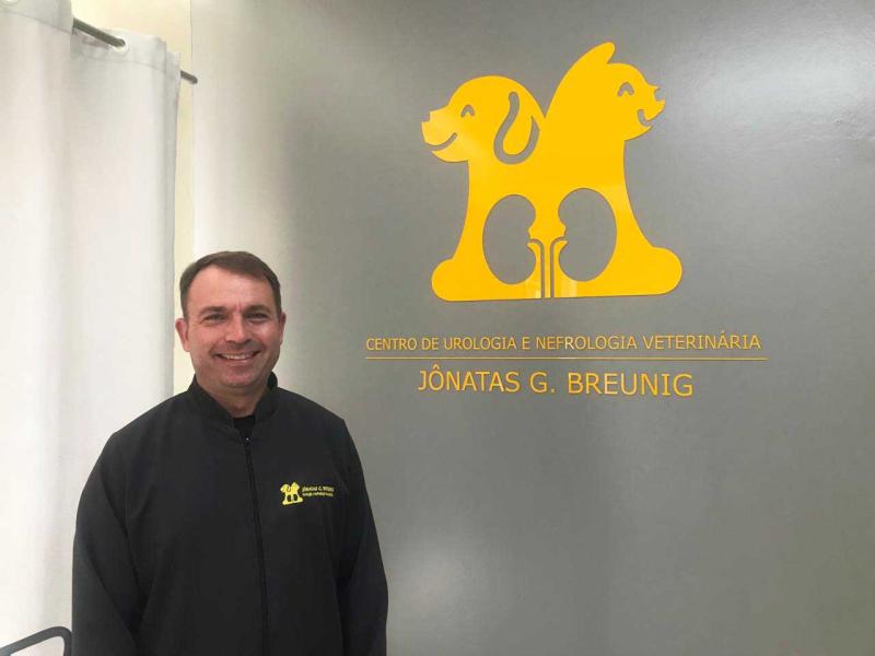 Veterinário Jônatas G. Breunig