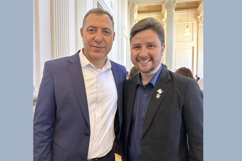 Tavares e Yuri (Foto: Divulgação)