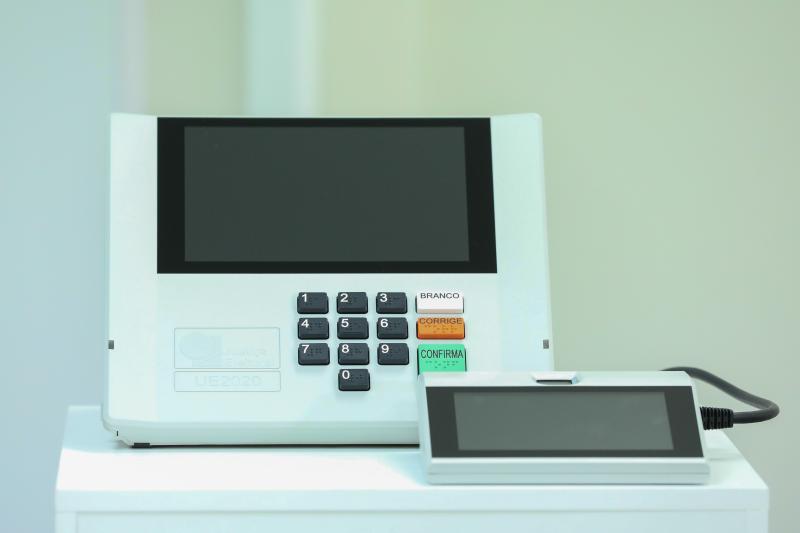 É obrigatório ter a biometria cadastrada para votar nas eleições de 2026? Entenda