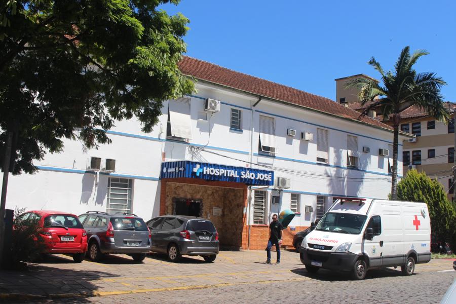 Ex-secretário destaca novo modelo de gestão do hospital (Foto: Octacílio Freitas Dias)