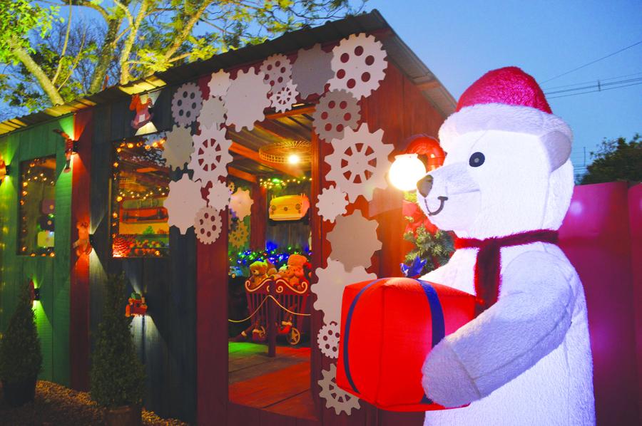 Fábrica de brinquedos é uma das atrações do Vilarejo