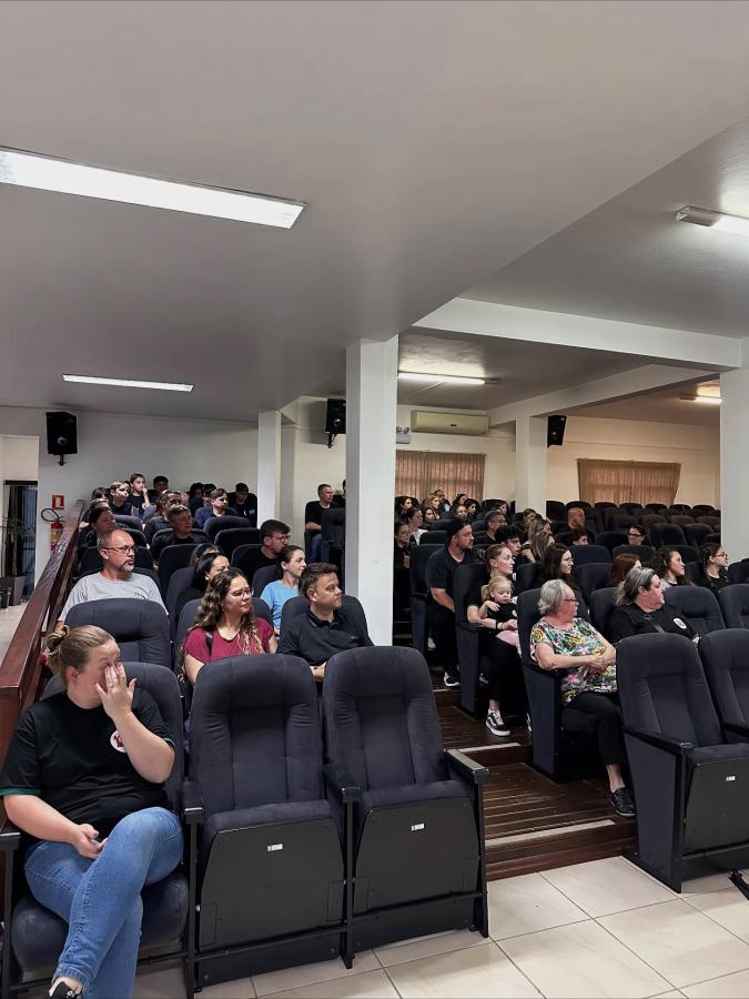 Familiares prestigiaram a sessão