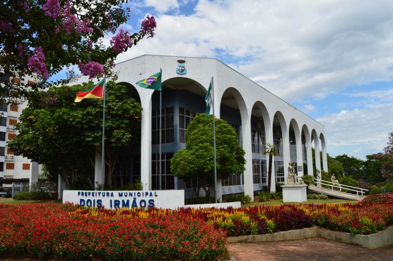 São aproximadamente 800 funcionários