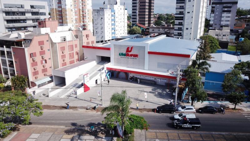 União de cinco redes de supermercados resulta em uma única operação com 26 lojas, 1300 funcionários e faturamento de R$ 560 milhões