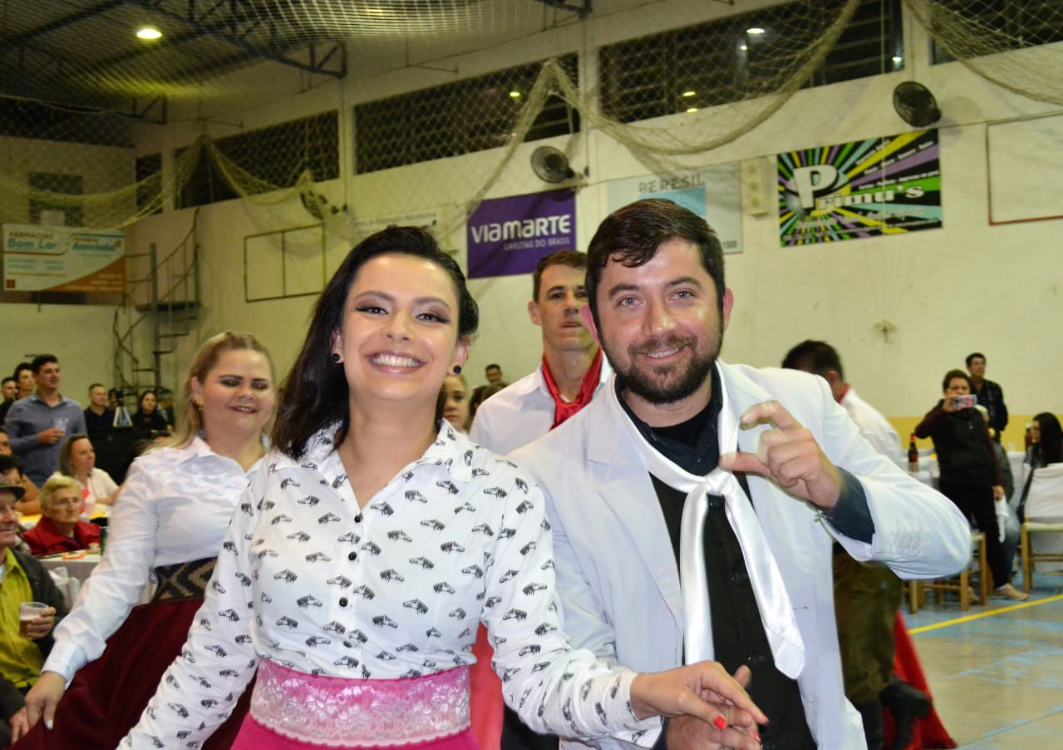 Daniela Machado Bueno e Rafael Descovi