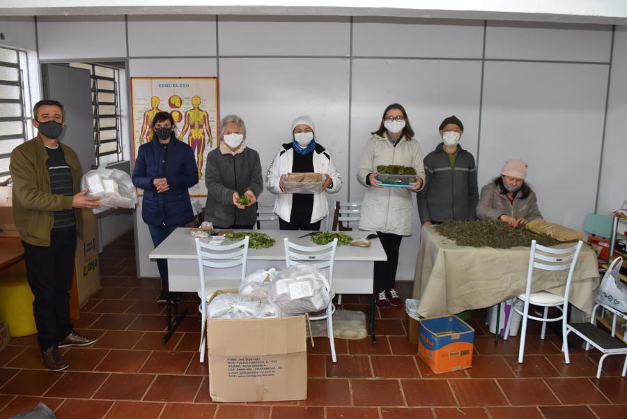 Grupo trabalha para proporcionar formas de cura natural