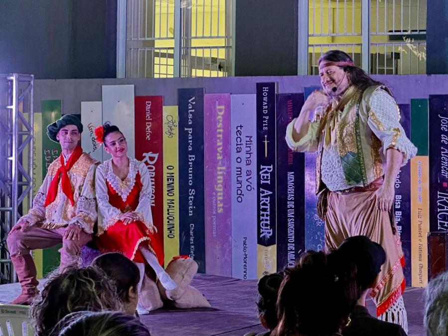 Grupo Ueba apresentou “Natal de Galpão” no fim de semana
