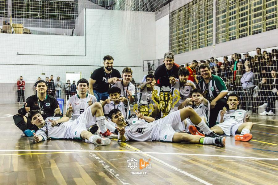 Gurizada do Amigos da Figueira fez a festa pelo título