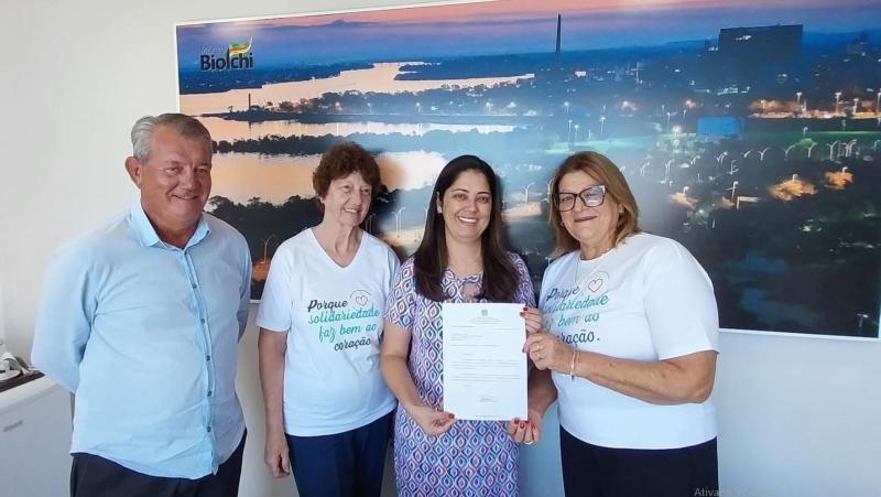 Sérgio, Eliana, assessora Cristiane e Neusa, durante o anúncio da emenda (Foto: Divulgação)