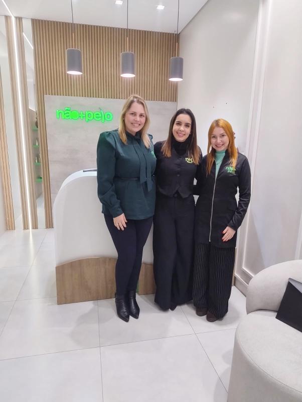 Inaugurou no dia 27 de junho a Não+Pelo, franquia especializada em depilação a laser. A unidade fica na Av. São Miguel, 1089, sala 09, 2º piso, Centro, no Golden Place