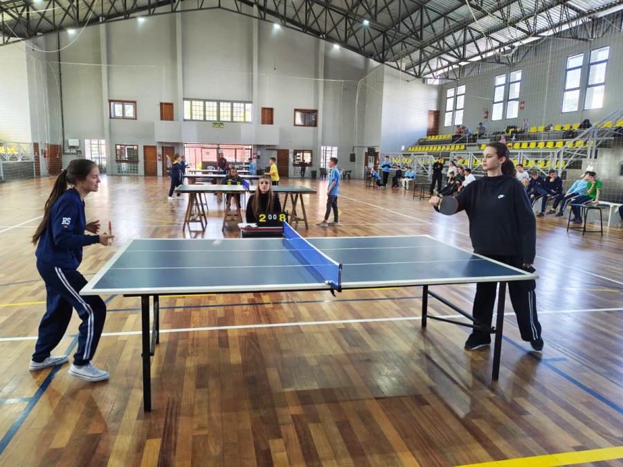 Jogos foram no Ginásio Municipal
