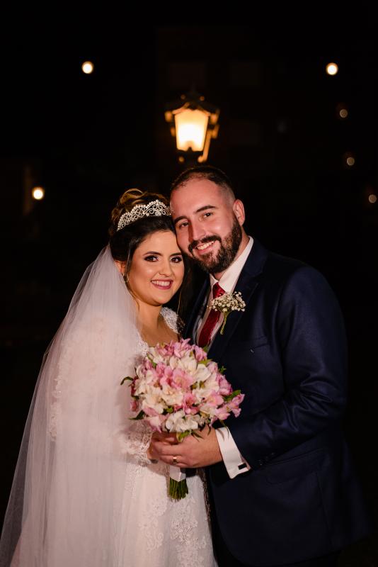 Karoline Sander e Vinícius Eduardo Robaski casaram no último dia 28 de maio, na Igreja Imaculada Conceição, em Morro Reuter (Foto: Dener Reis)
