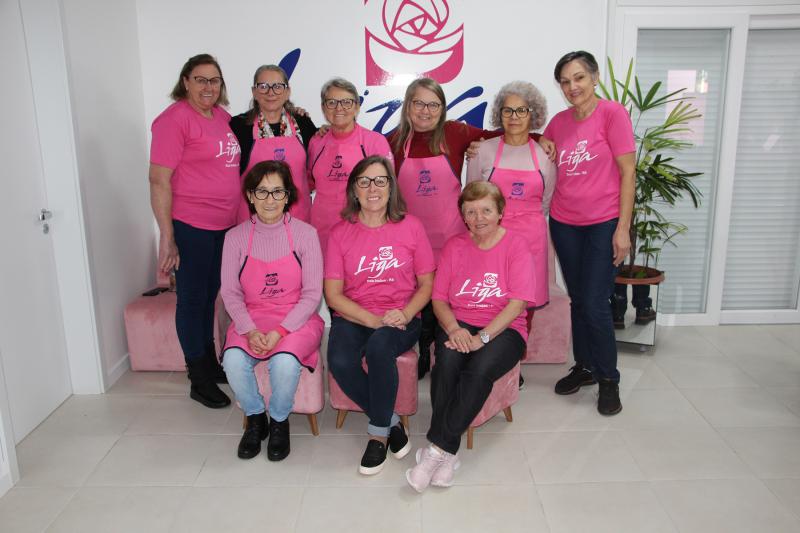 Voluntárias Vera, Zayda, Livena, Ângela, Lurdete, Cláudia, Eloir, Eugênia e Vinilda