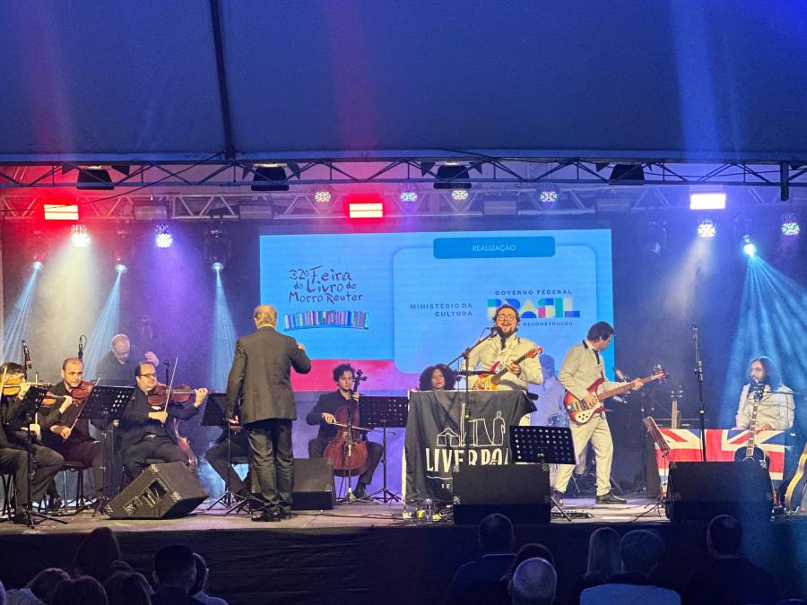 Liverpoa Beatle Band e Camerata Presto deram show (Foto: Divulgação / PMMR)