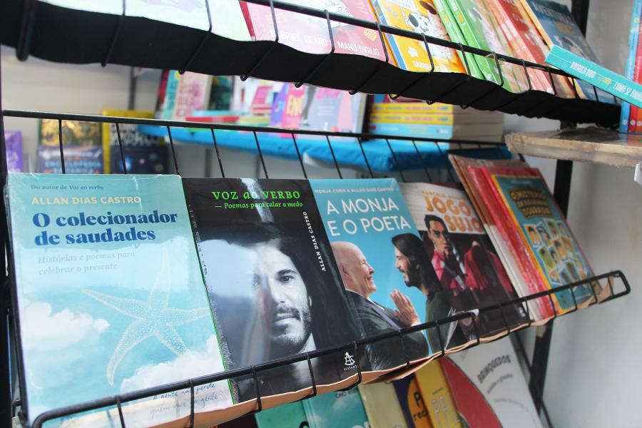 Livros do patrono Allan Dias Castro