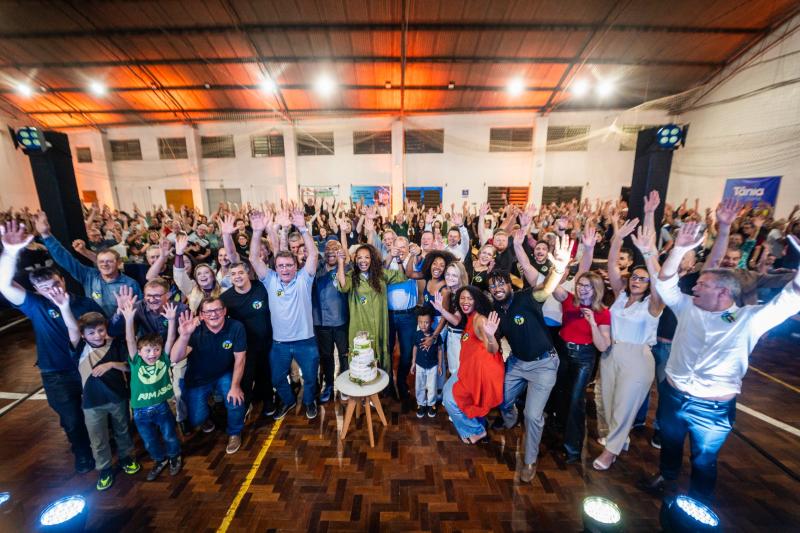 Mais de 1.160 pessoas prestigiam aniversário de Tânia da Silva em Dois Irmãos
