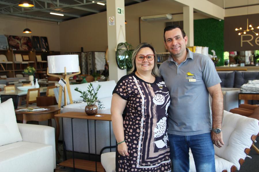 Majane e Celso, proprietários da Reis Home Decor 