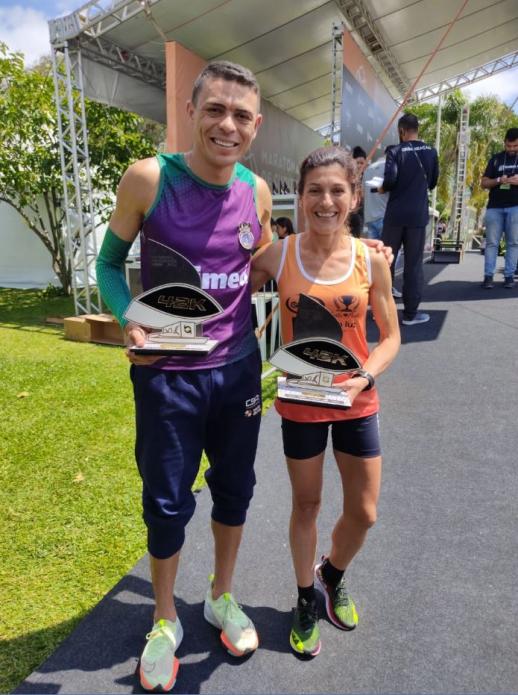 Marlei com o atleta olímpico Altobeli da Silva, campeão no masculino