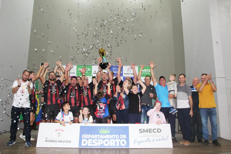 Equipe venceu a decisão por 2 a 0