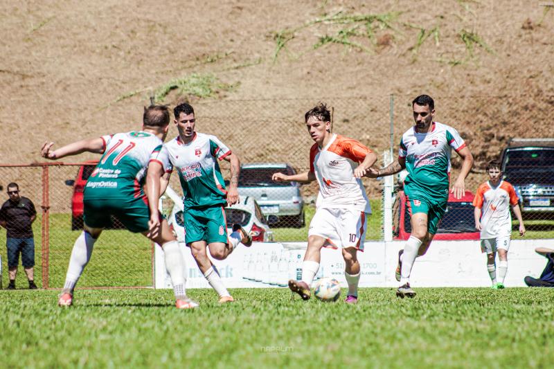 (Foto: @napalmfoto)