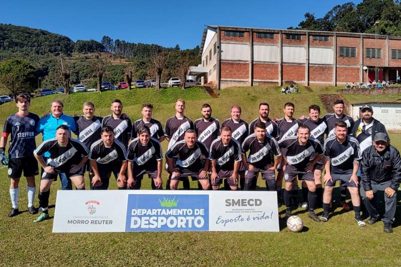 São José fez 5 a 1 no atual campeão CF 69 (Fotos: Divulgação / Desporto)