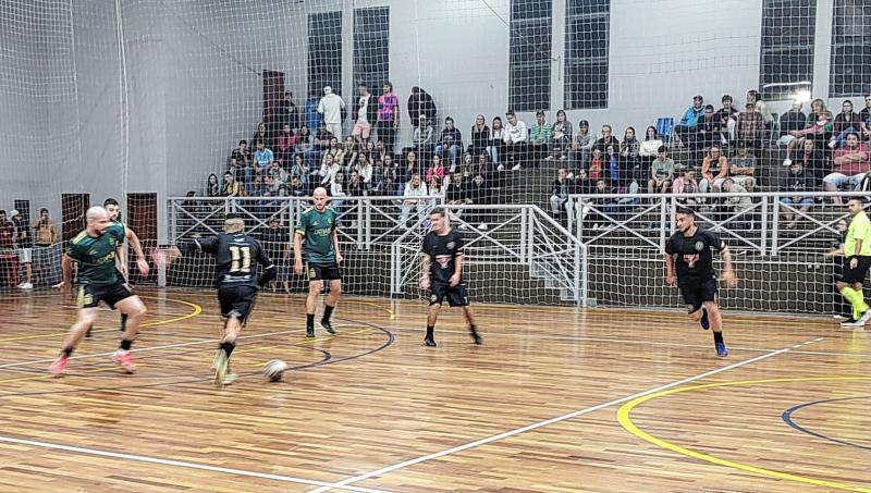 Municipal de Futsal chega à reta final em Morro Reuter