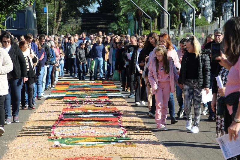 Paróquia São Miguel divulga programação de Corpus Christi