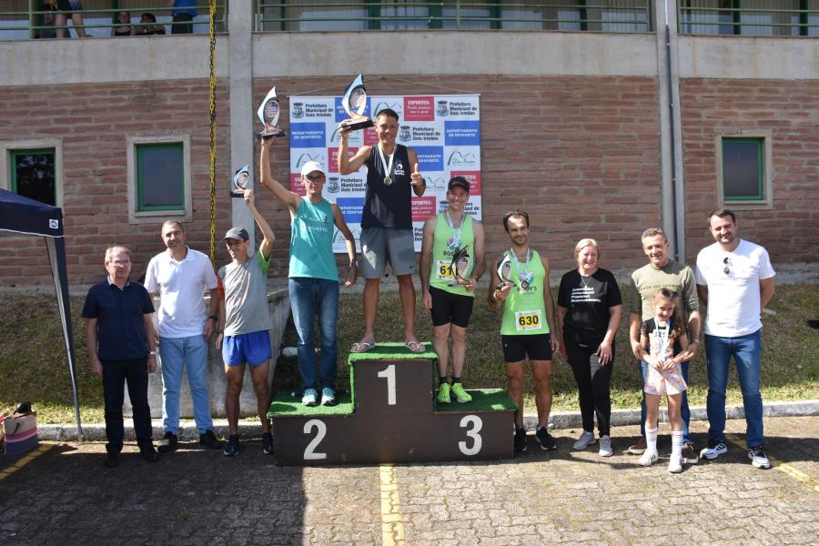 Pódio Masculino Principal