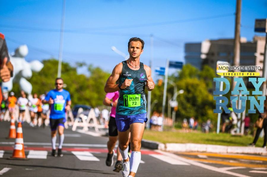 Professor Julio foi o 2º colocado na categoria 35 a 39 anos (16km)