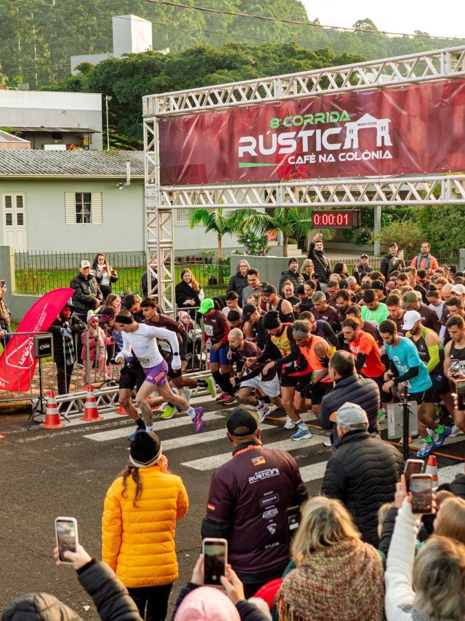 Prova principal reuniu cerca de 500 participantes