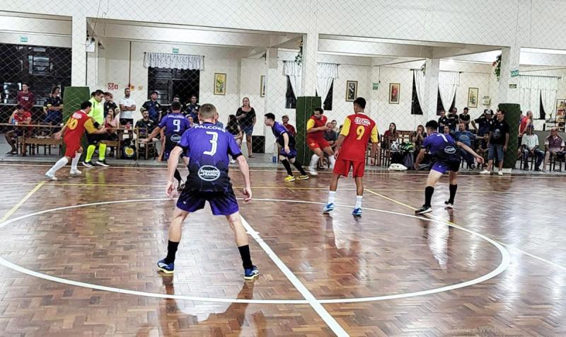 Quartas de final do futsal são novamente adiadas em Morro Reuter