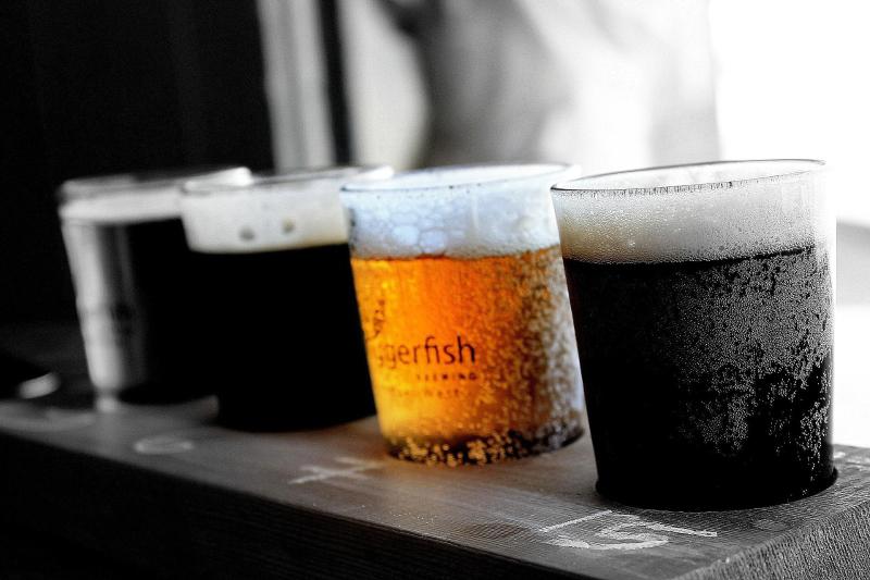 República Tcheca: por que a ‘Terra da Cerveja’ tem bebido cada vez menos e enfrenta queda recorde