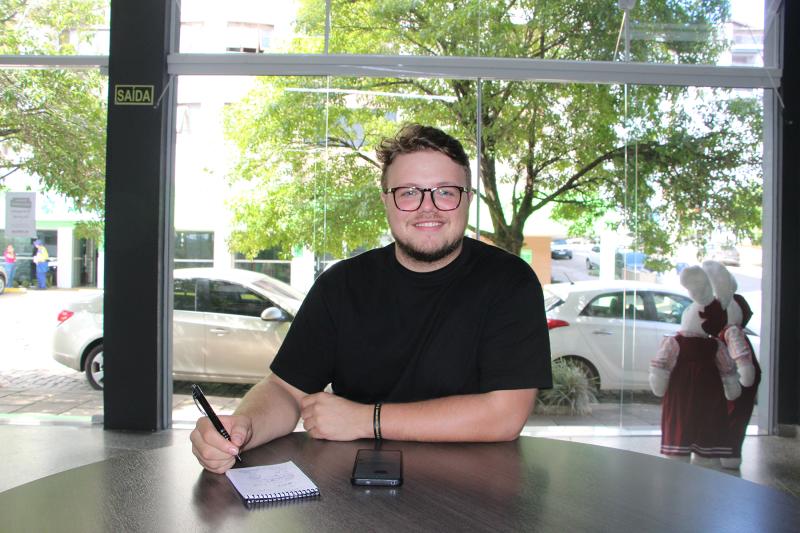 Anderson Freittag, coordenador de mapeamento do projeto “Hub Arvoredo Criativo”