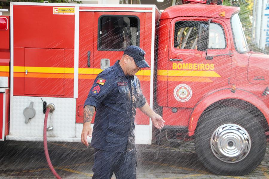 Sargento Pujol se despediu do Corpo de Bombeiros nesta quinta-feira