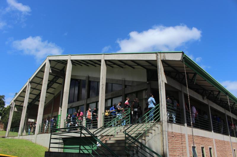 Aplicação é no Complexo Esportivo (Foto: Octacílio Freitas Dias)