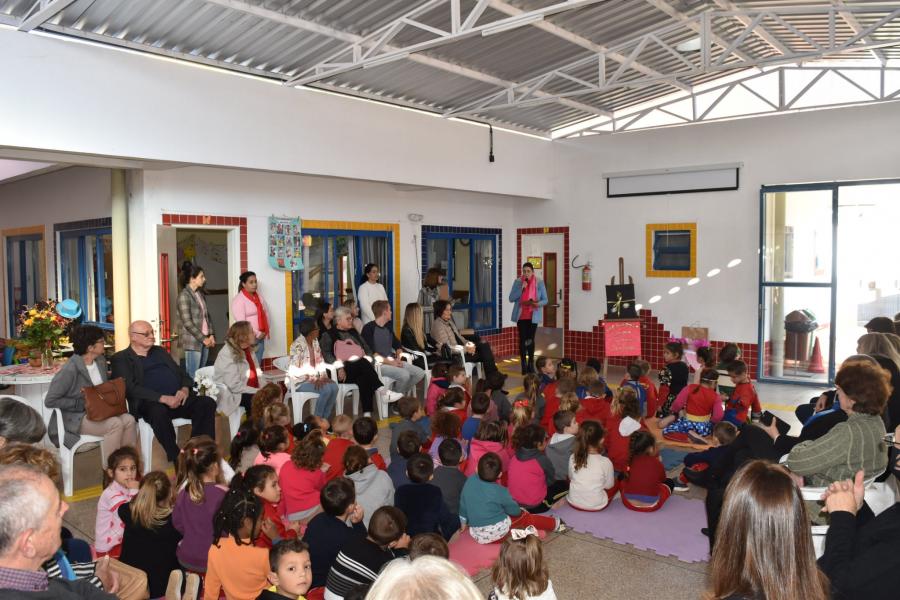 Solenidade aconteceu nas dependências da escola