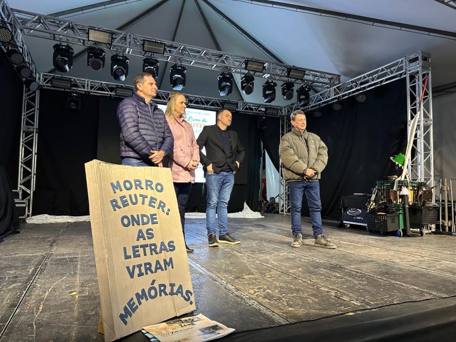 Solenidade de abertura ocorreu na noite de quinta-feira
