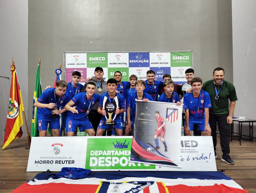 Sub-17 – Campeão: Atlhético do Morro / Amigos do Júlio