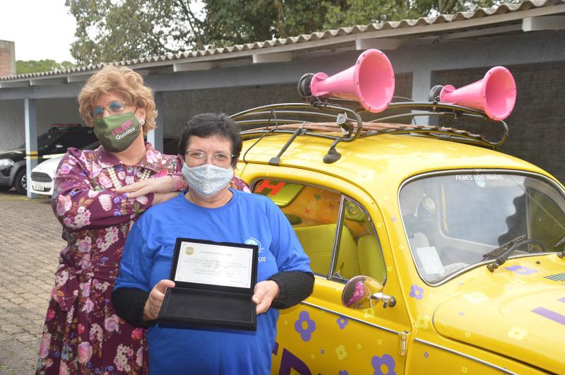 Herta Klein prestigiou a homenagem